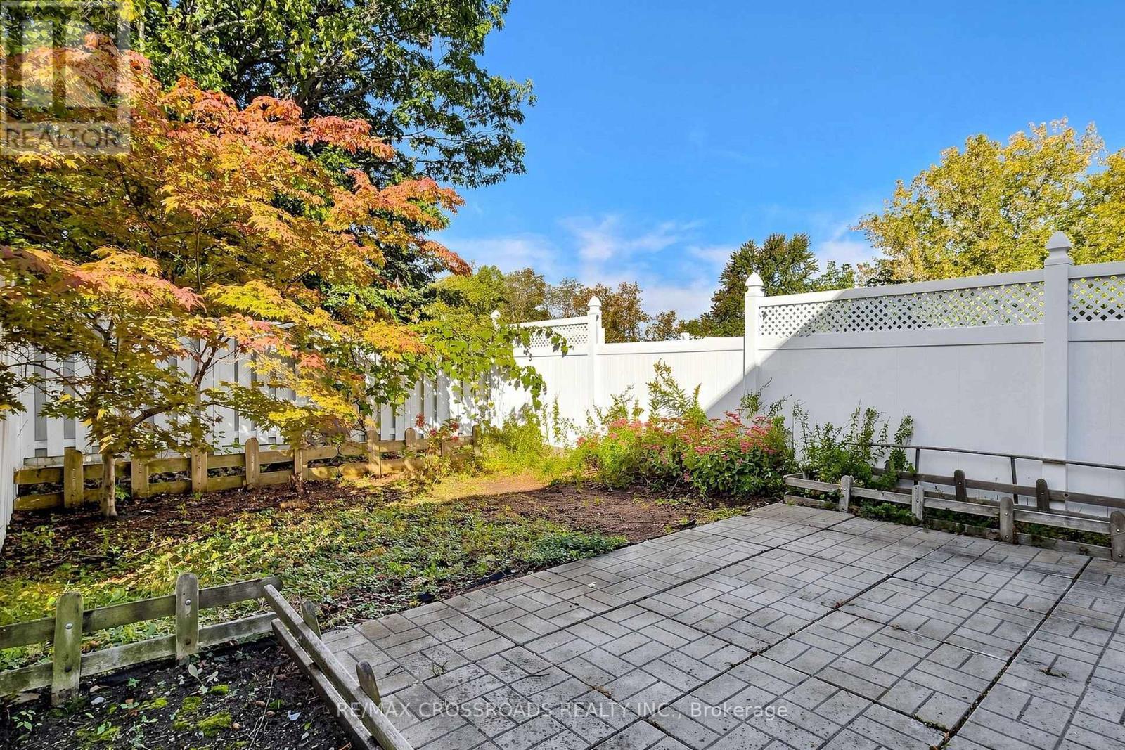 74 Romance Drive, Richmond Hill, ON