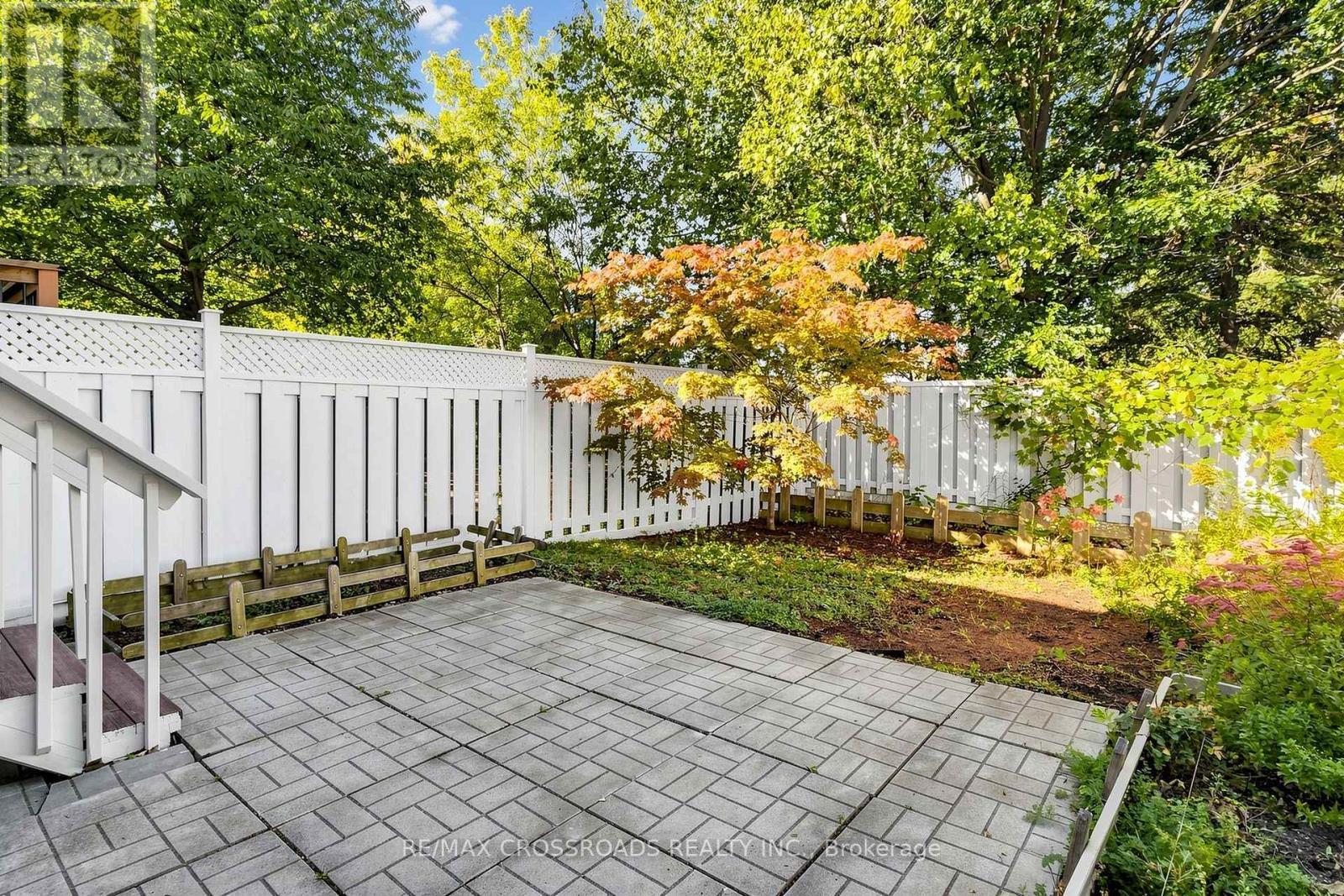 74 Romance Drive, Richmond Hill, ON
