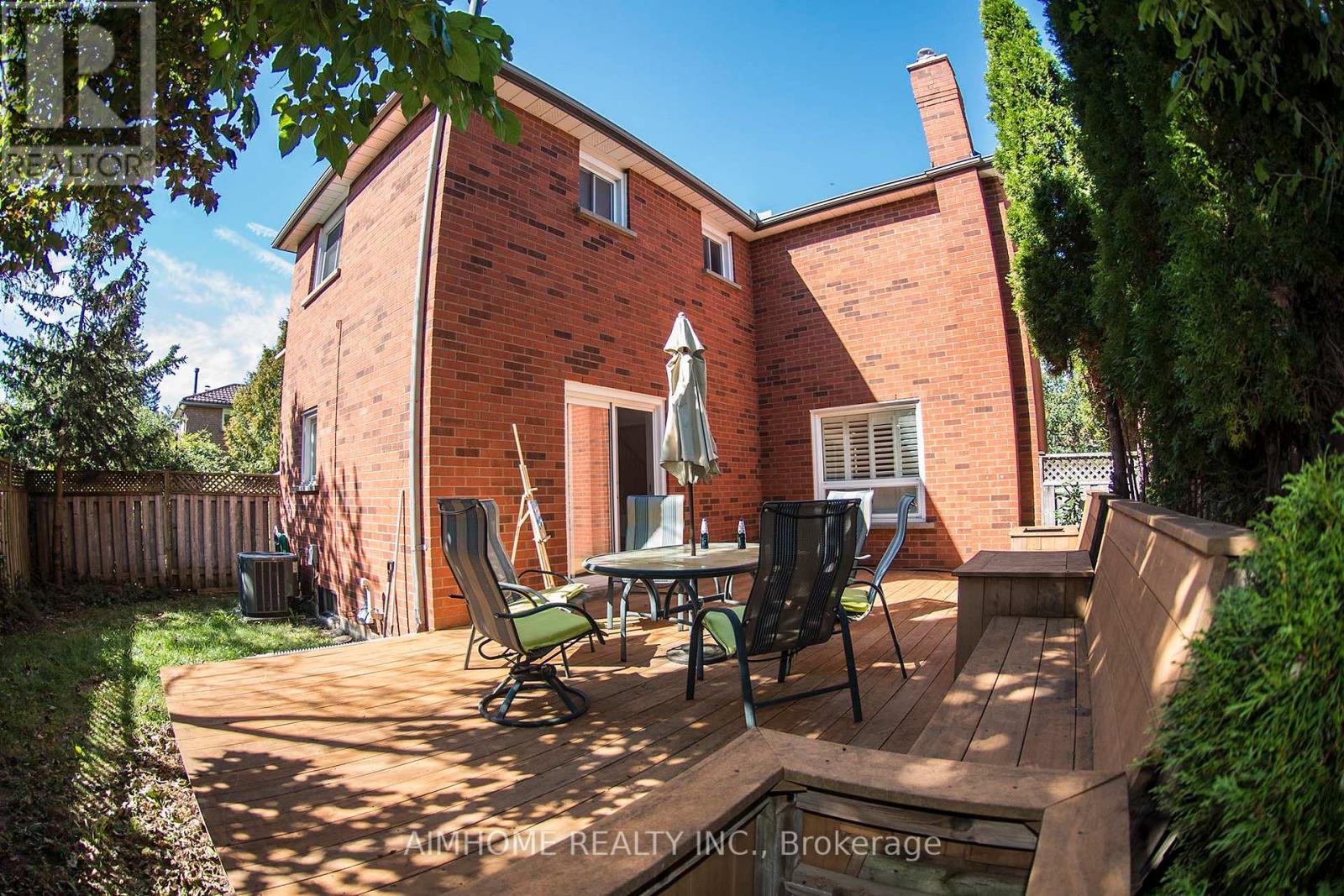 1122 Glen Valley Road, Oakville, ON