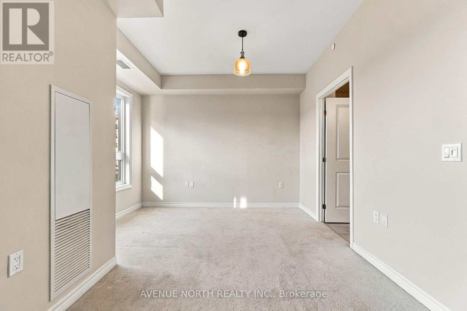 202 - 1350 Hemlock Road, Ottawa, ON