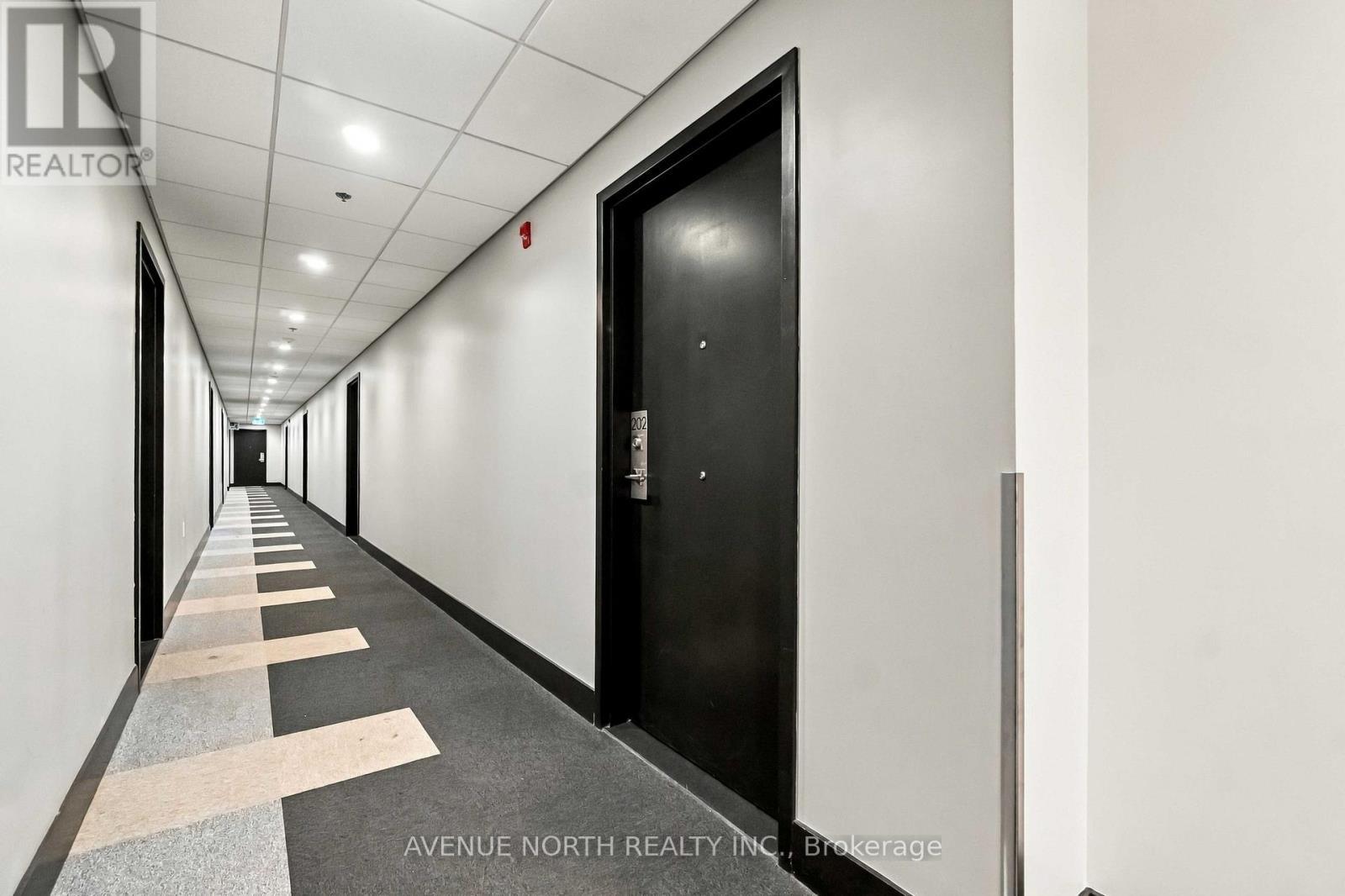 202 - 1350 Hemlock Road, Ottawa, ON