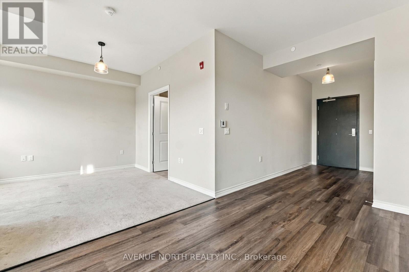 202 - 1350 Hemlock Road, Ottawa, ON