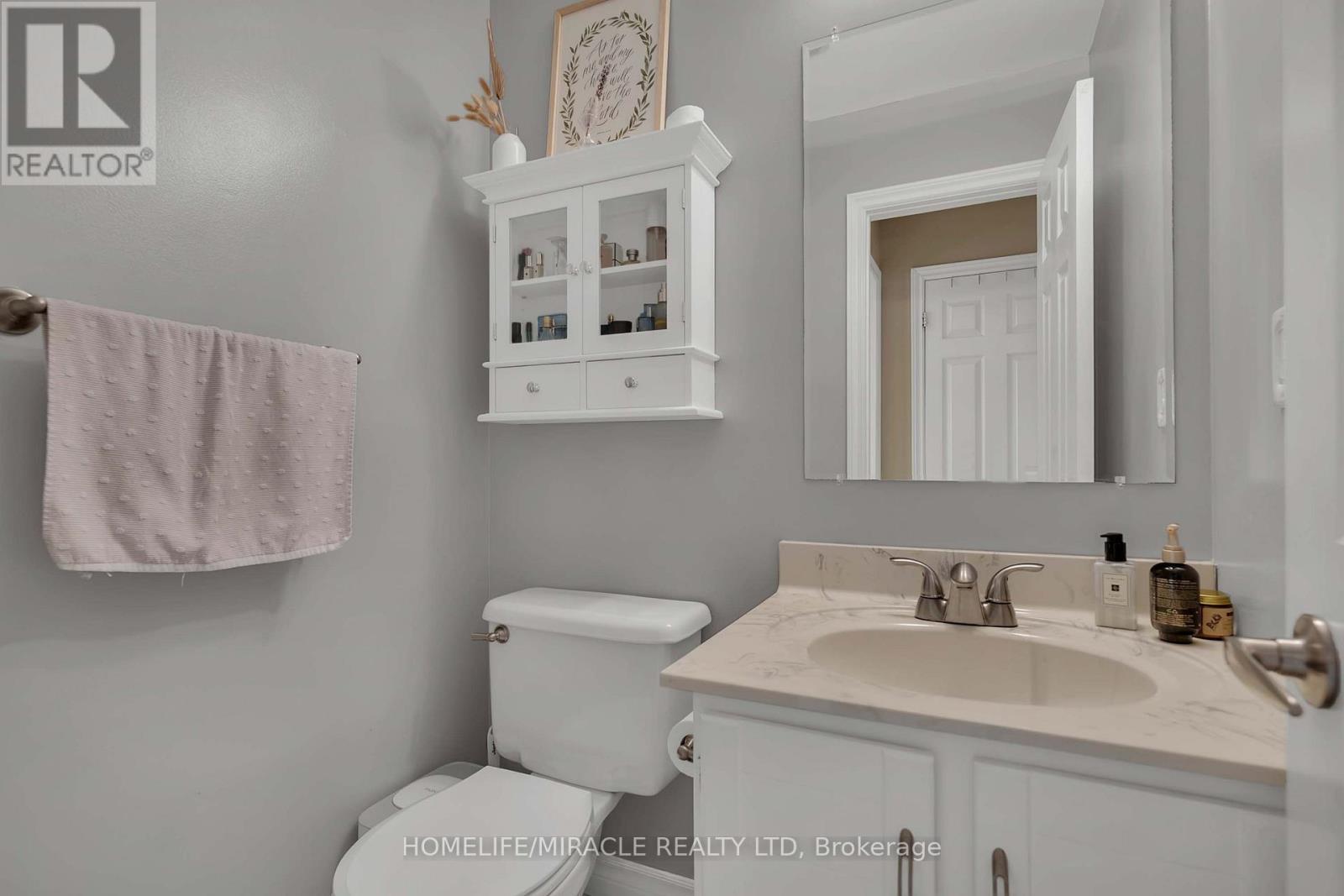 9 Iris Crescent, Brampton, ON