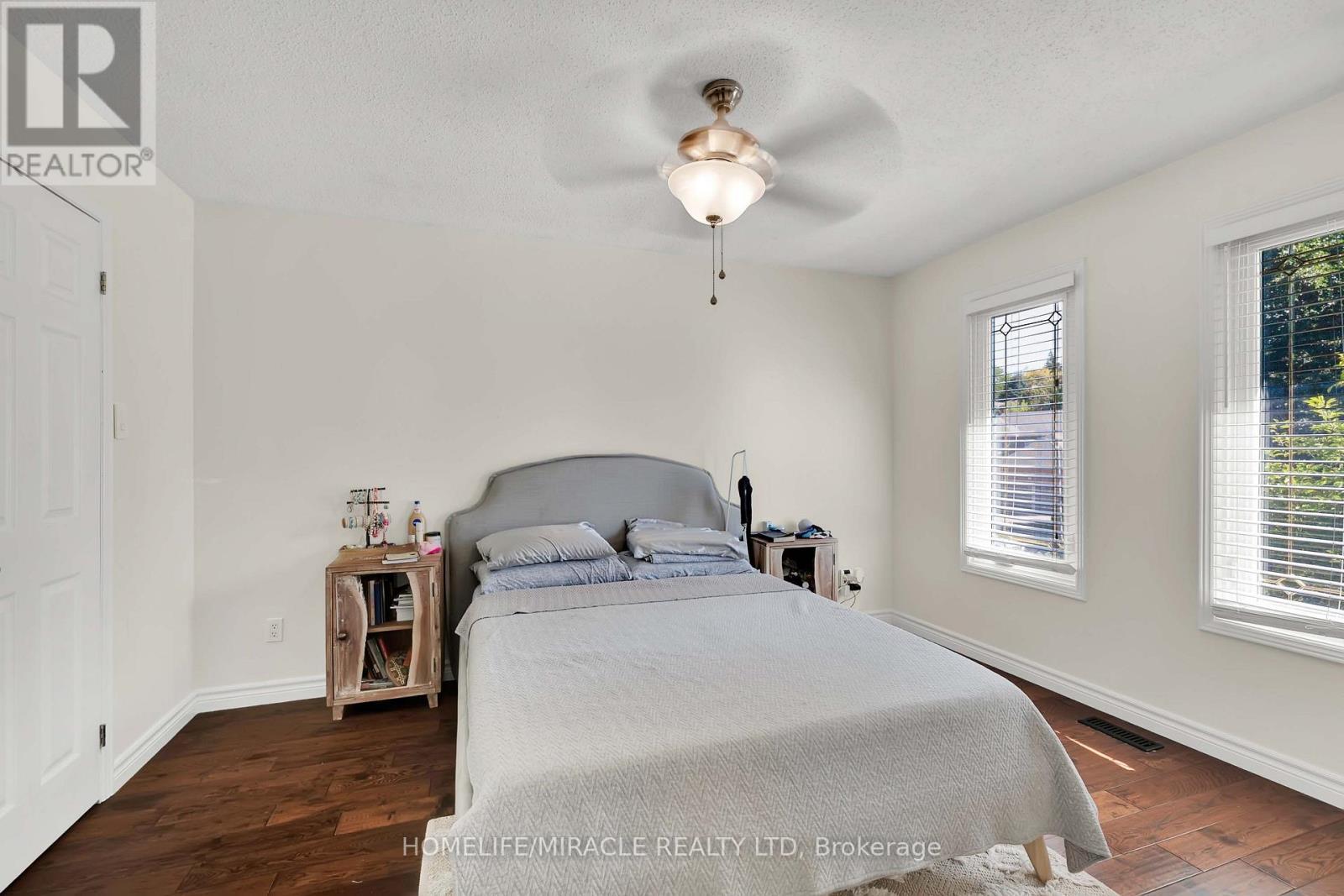 9 Iris Crescent, Brampton, ON