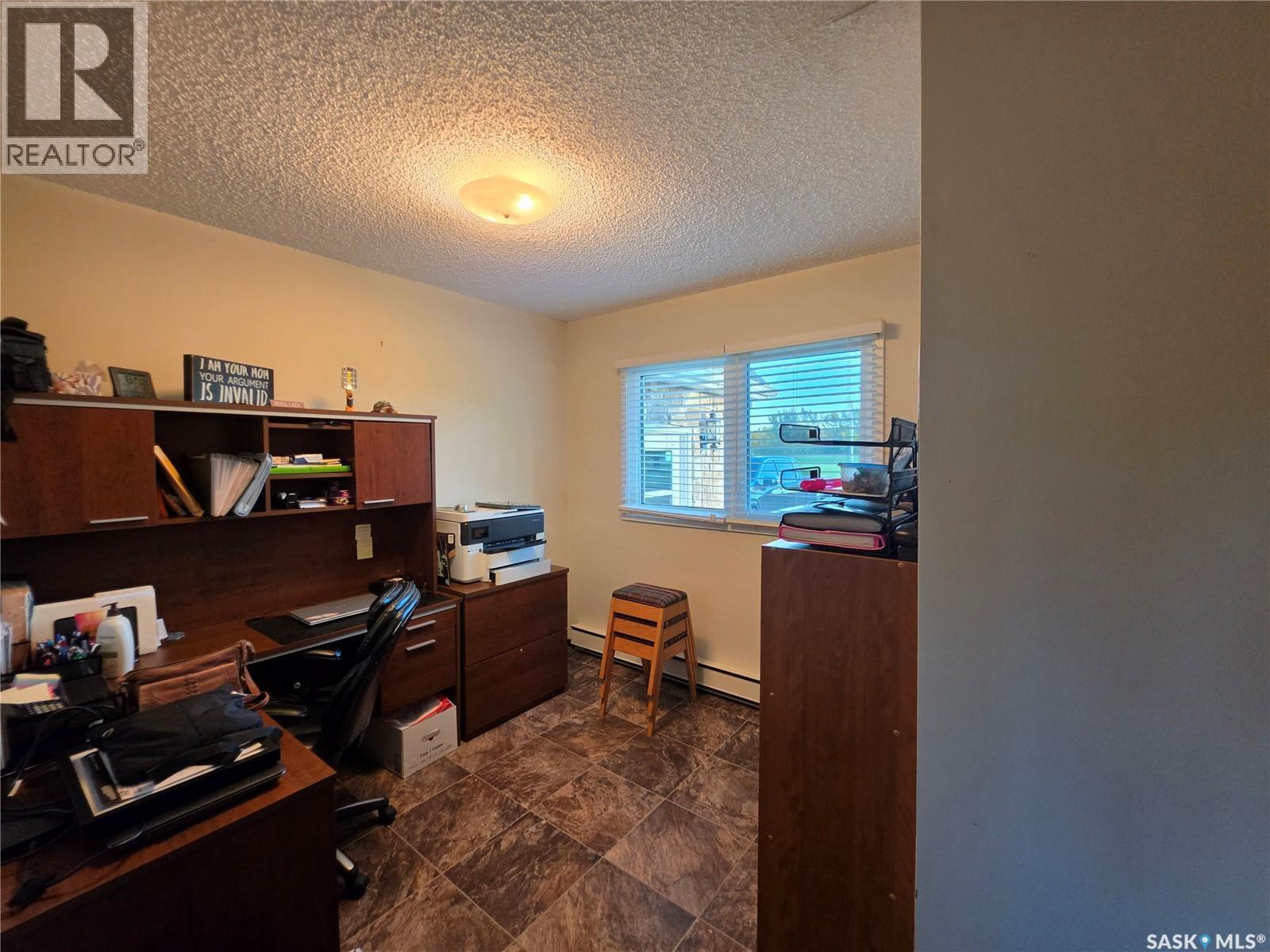 Lake Acreage, Round Valley Rm No. 410, SK