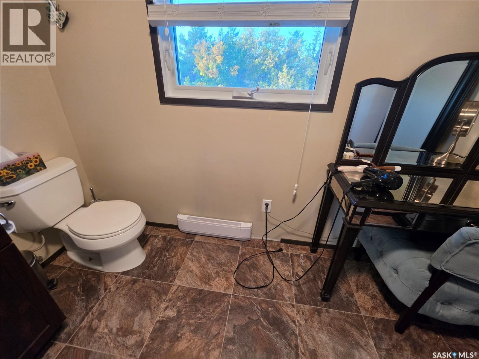 Lake Acreage, Round Valley Rm No. 410, SK