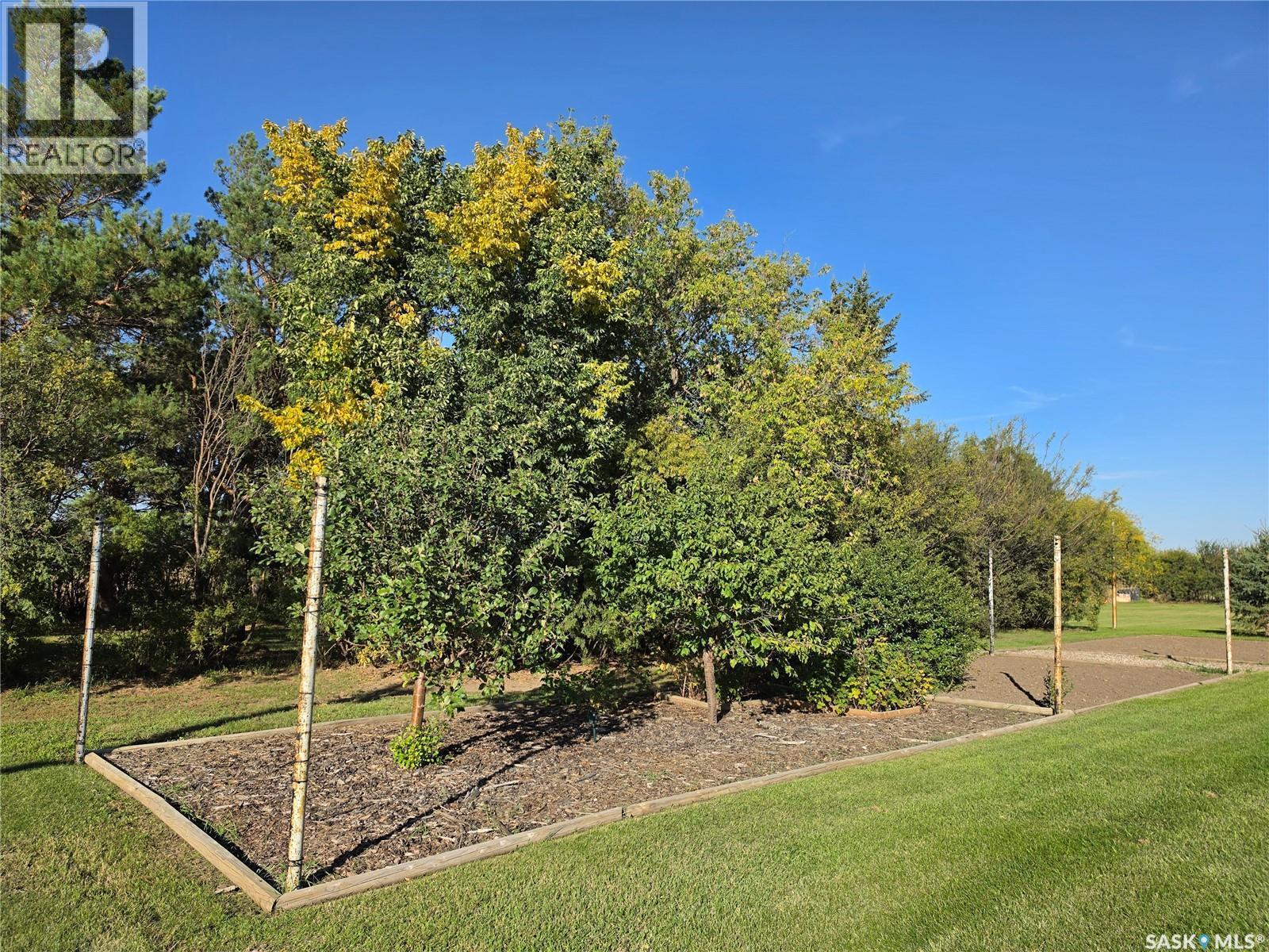 Lake Acreage, Round Valley Rm No. 410, SK
