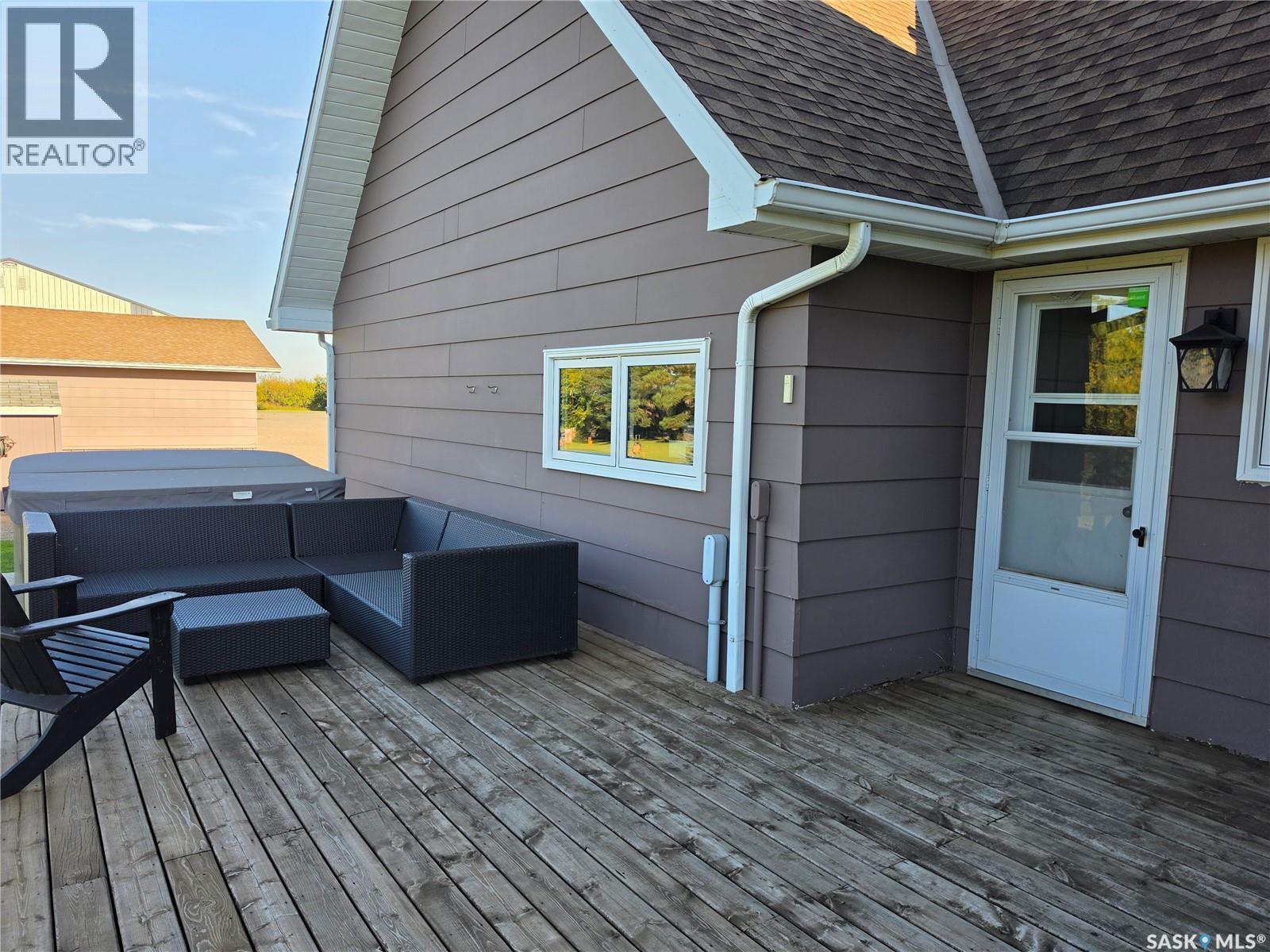 Lake Acreage, Round Valley Rm No. 410, SK