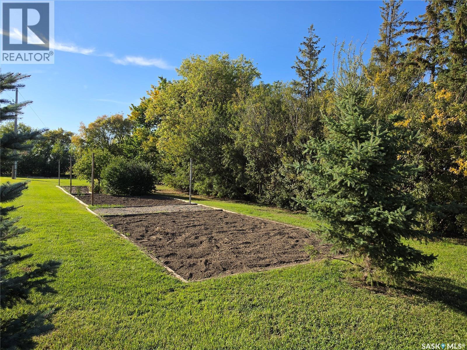 Lake Acreage, Round Valley Rm No. 410, SK