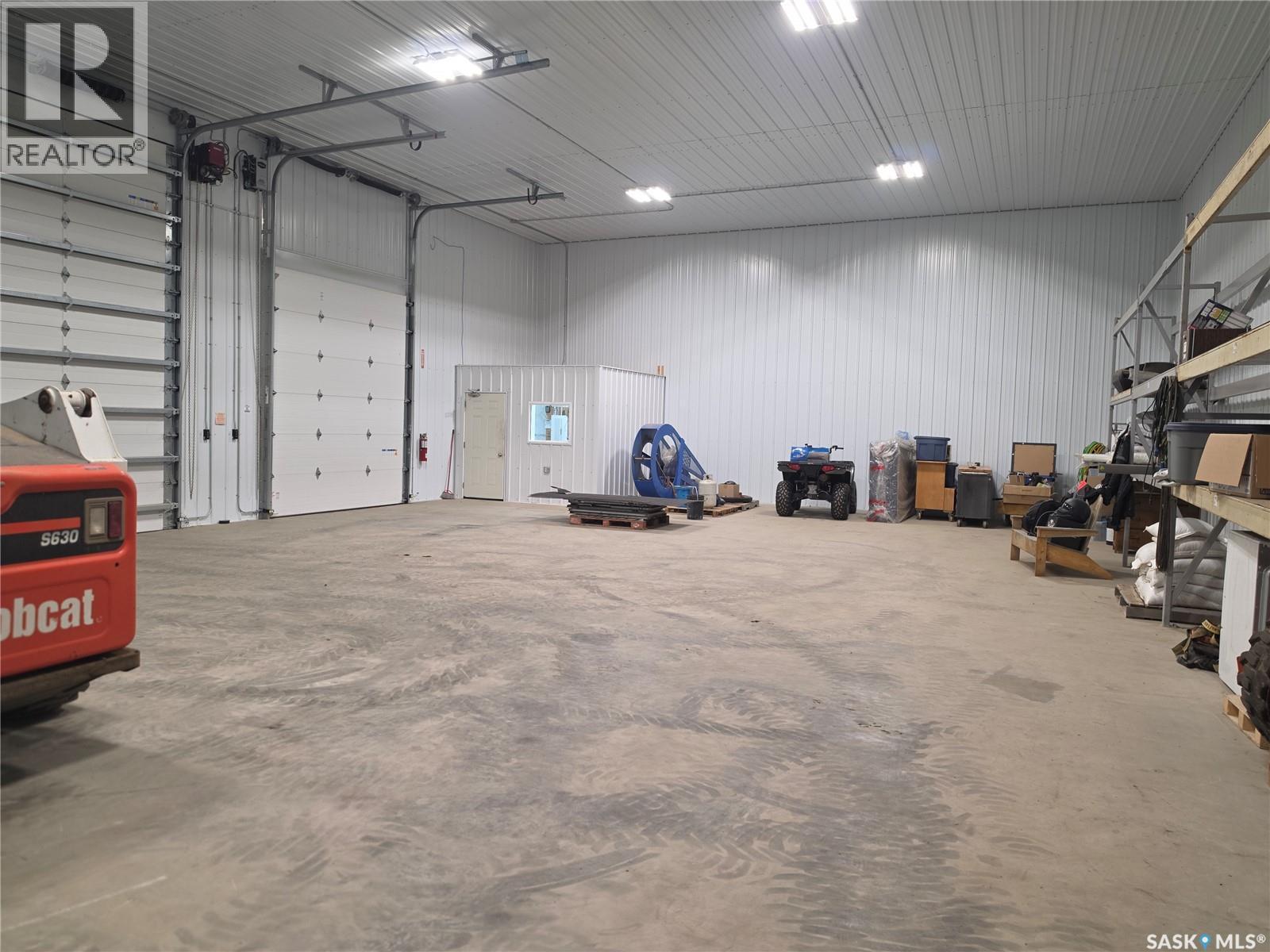 Lake Acreage, Round Valley Rm No. 410, SK