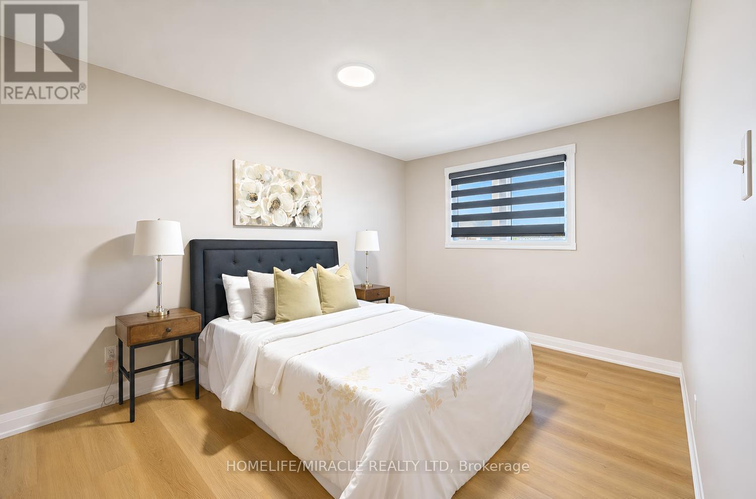 8 Loire Court, Toronto, ON