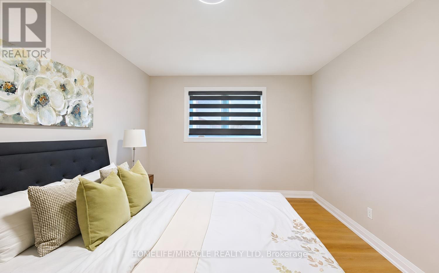 8 Loire Court, Toronto, ON