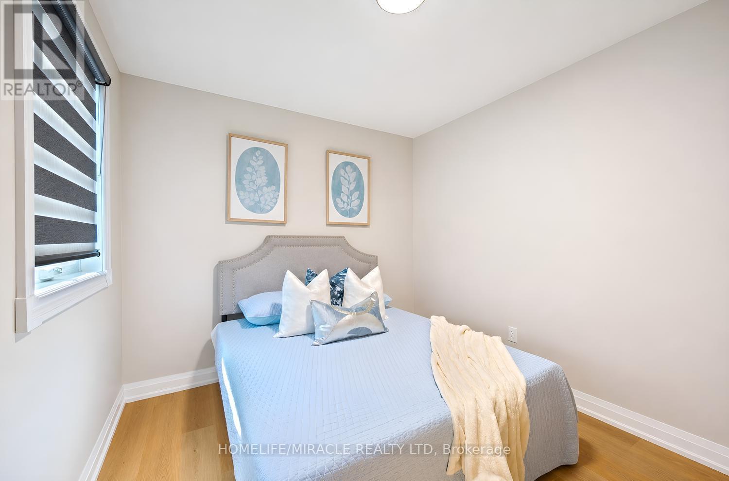 8 Loire Court, Toronto, ON
