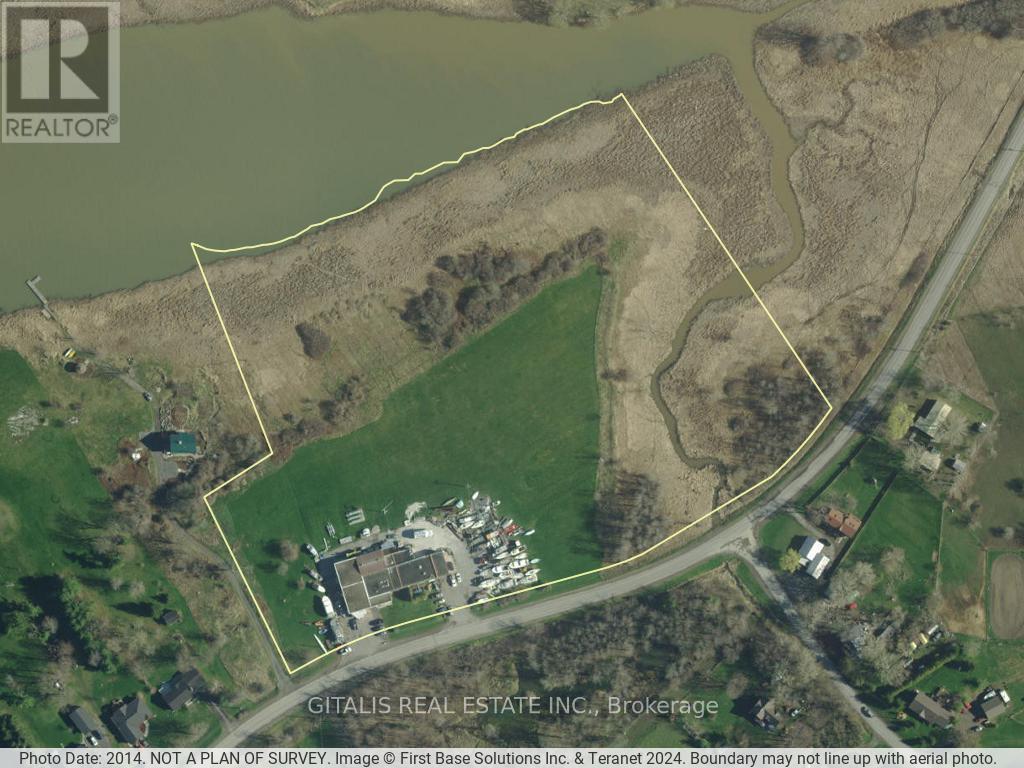 1570 No. 96 Road, Frontenac Islands, ON