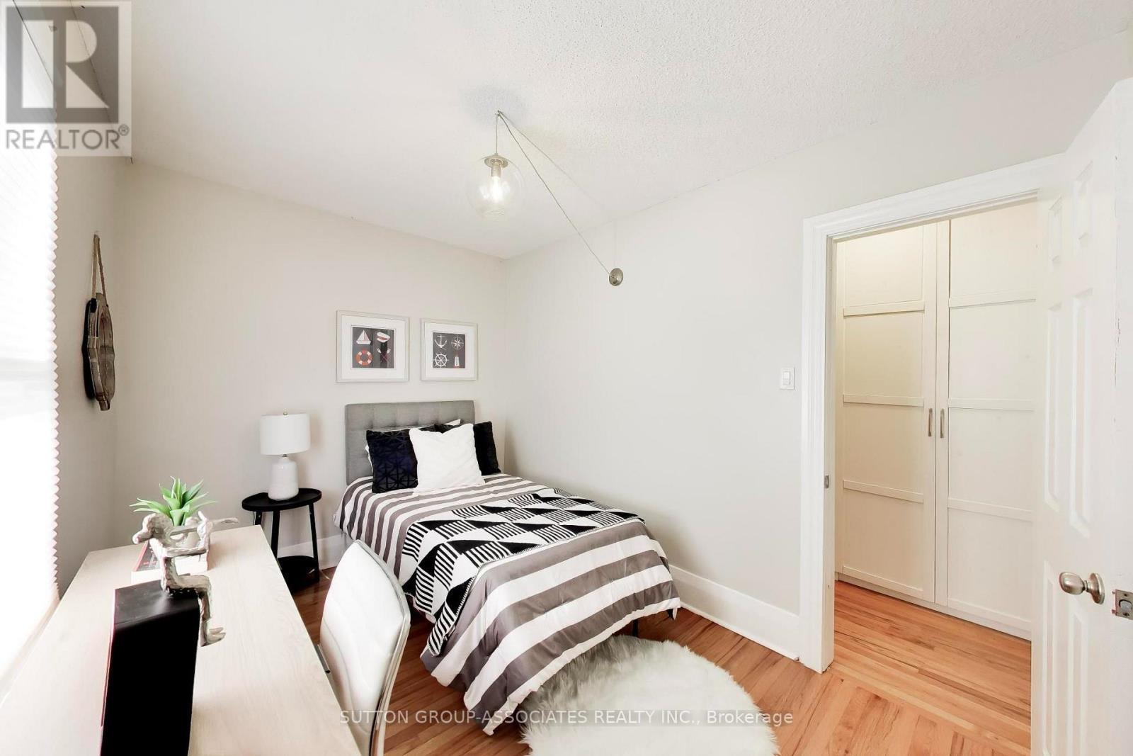 4 Bellhaven Road, Toronto, ON