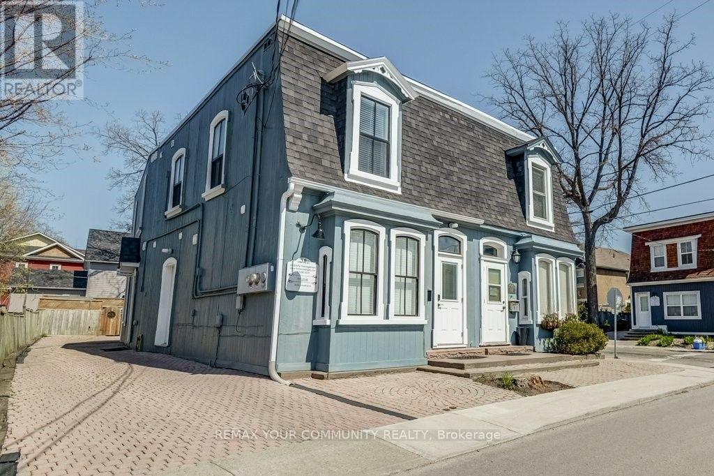 10 Centre Street, Markham, ON