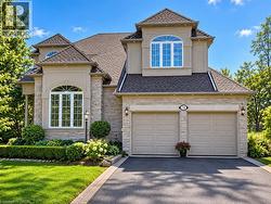 74 DAVIDSON Boulevard  Dundas, ON L9H 6Y1