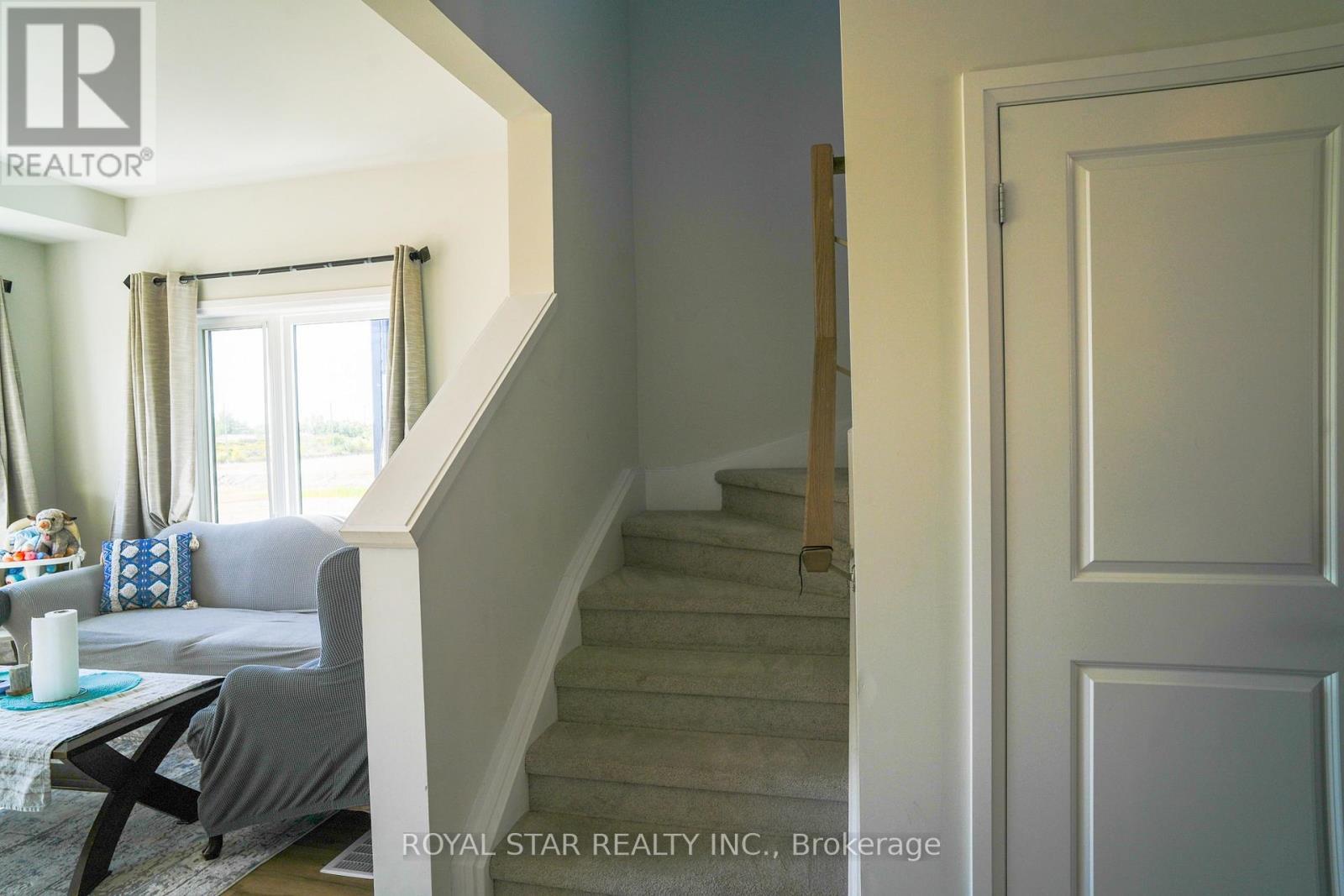 92 - 155 Equestrian Way, Cambridge, ON
