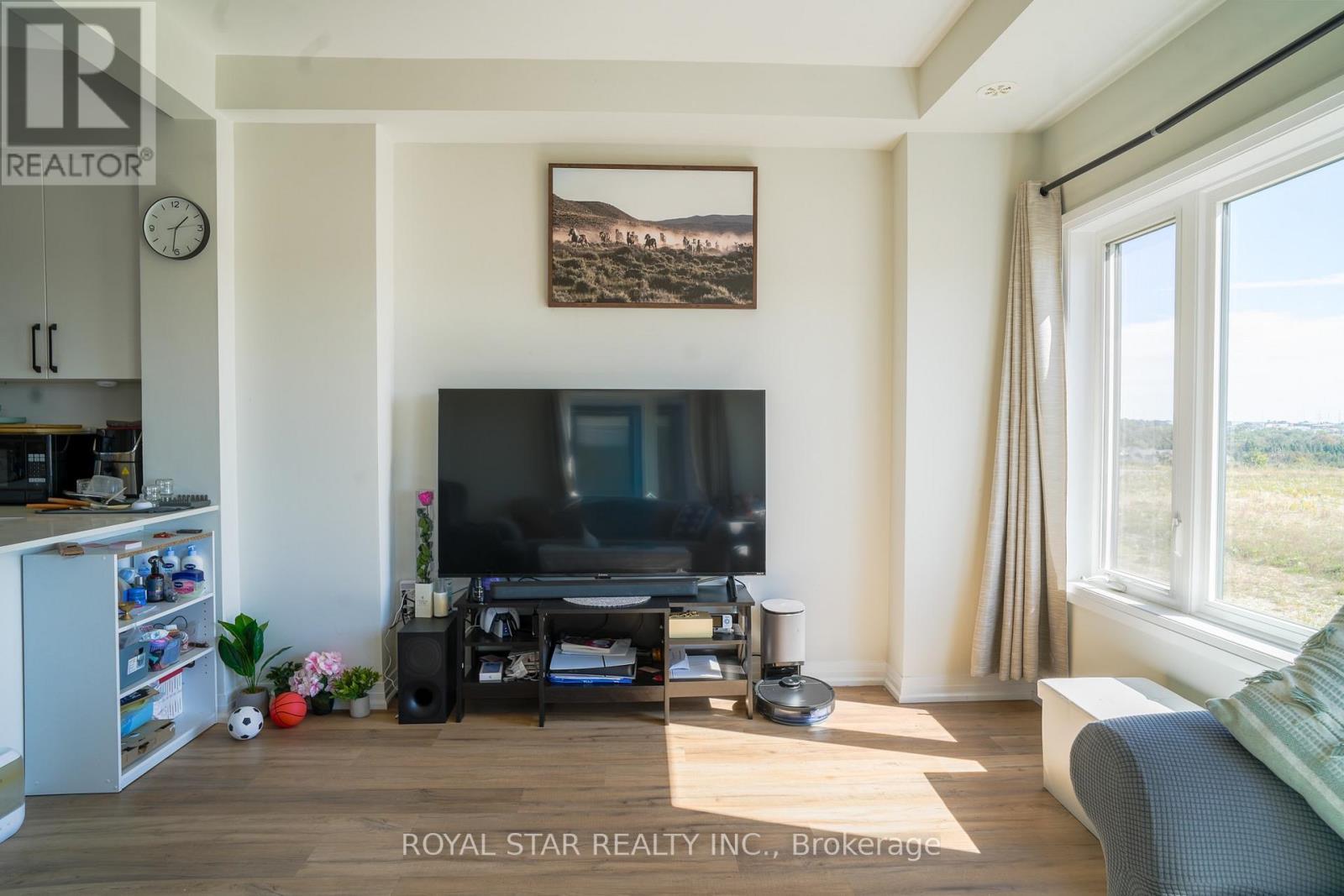 92 - 155 Equestrian Way, Cambridge, ON