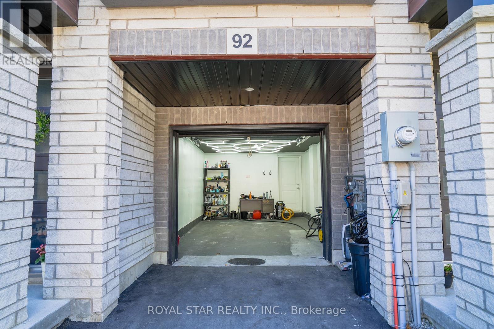 92 - 155 Equestrian Way, Cambridge, ON