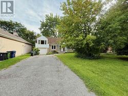 21 MARILYN AVENUE Toronto, ON M1S 1B9