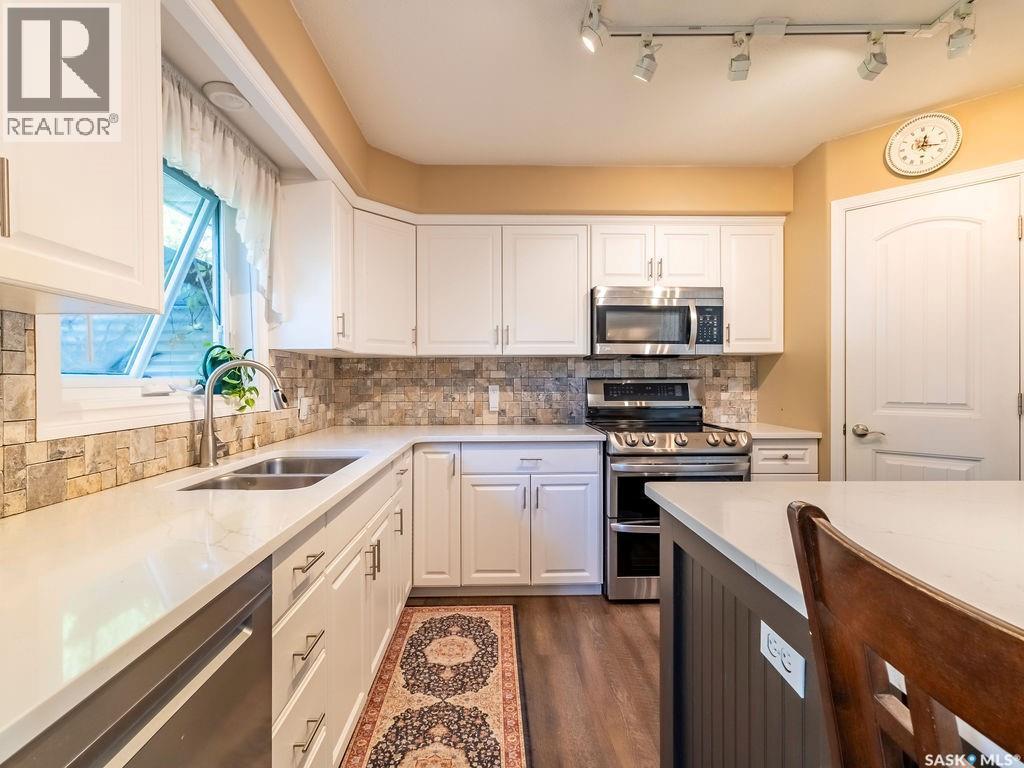412 4Th Street E, Warman, SK