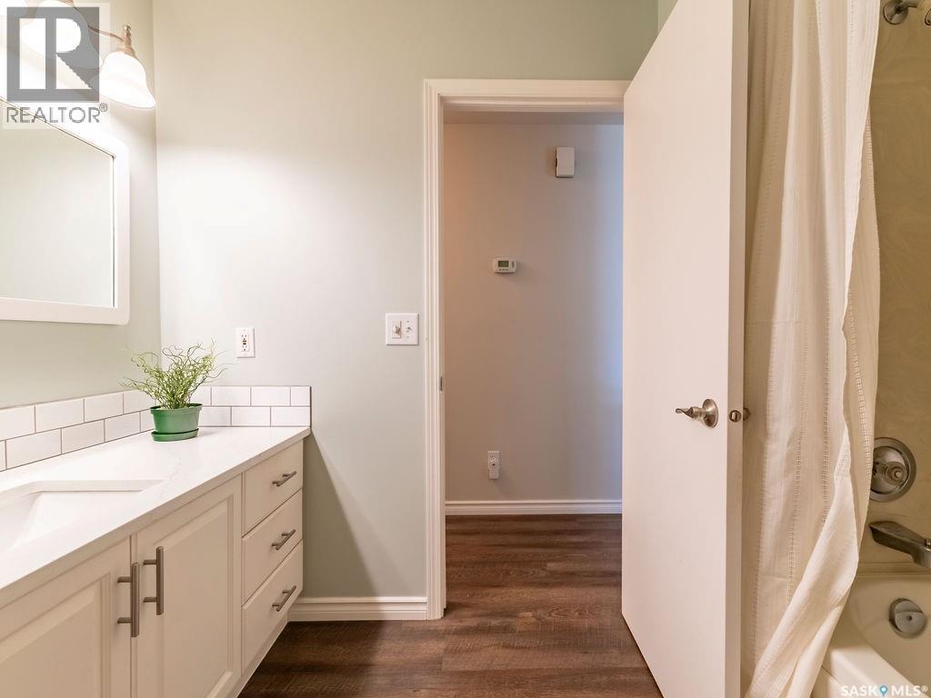 412 4Th Street E, Warman, SK