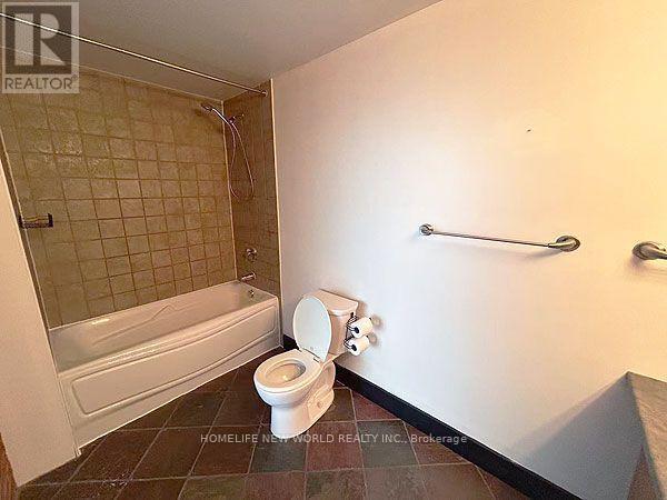 25 - 357 Hunter Street W, Hamilton, ON