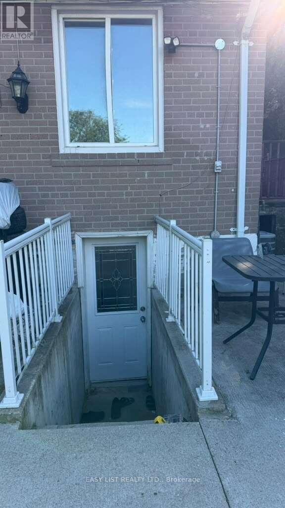 22 Foxcote Crescent, Toronto, ON