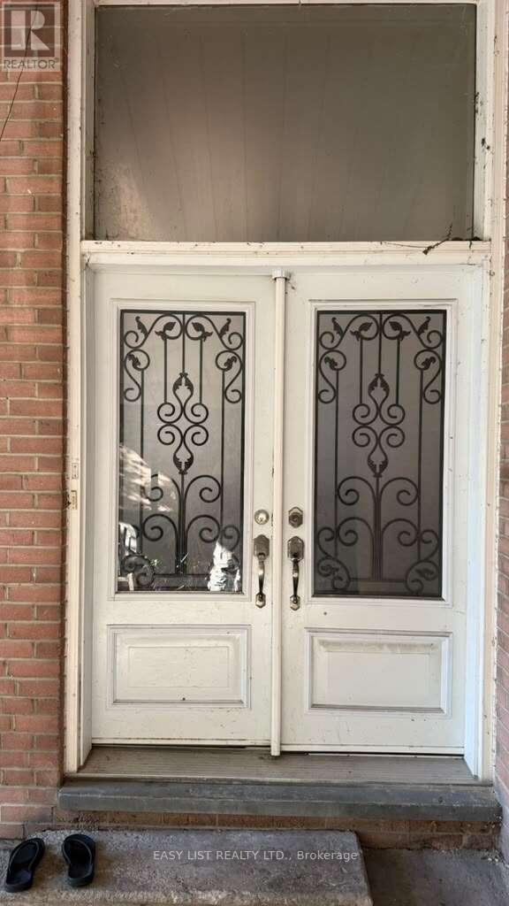 22 Foxcote Crescent, Toronto, ON