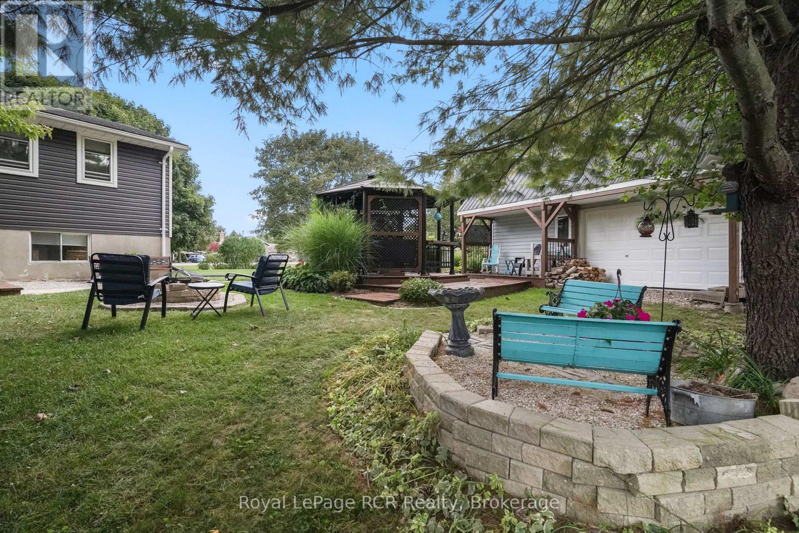 1029 Main Street, Howick, ON