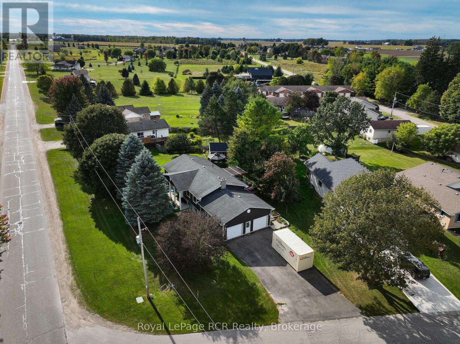 1029 Main Street, Howick, ON