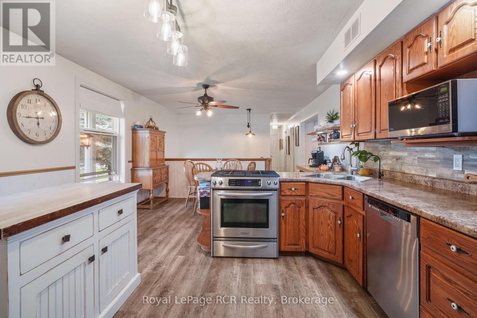1029 Main Street, Howick, ON