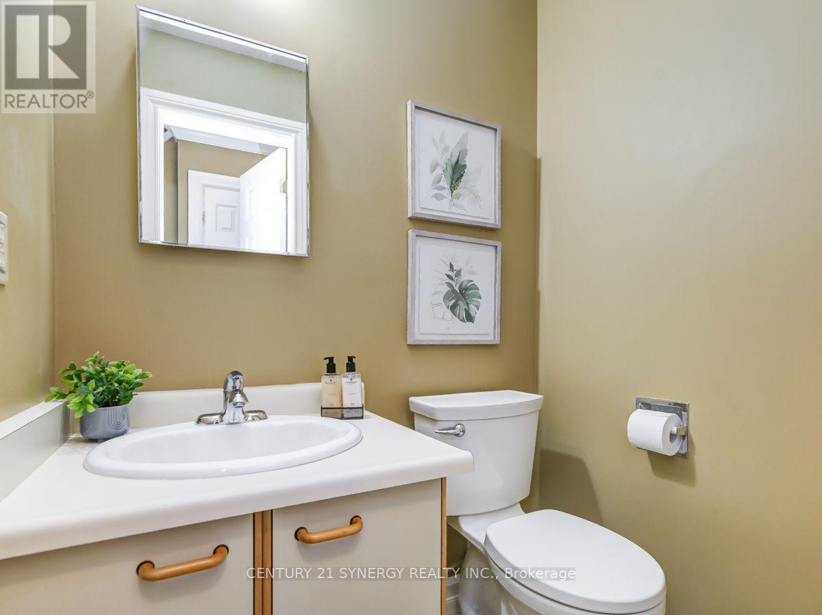 H - 3066 Councillor'S Way, Ottawa, ON