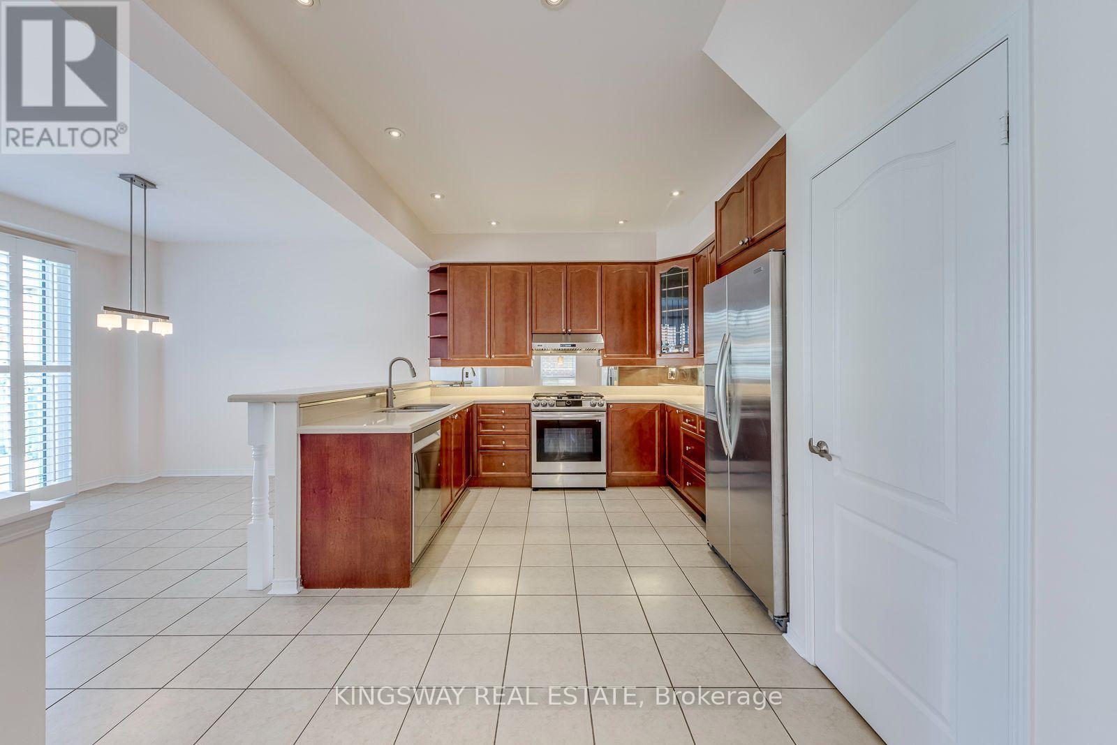 3133 Mission Hill Drive, Mississauga, ON
