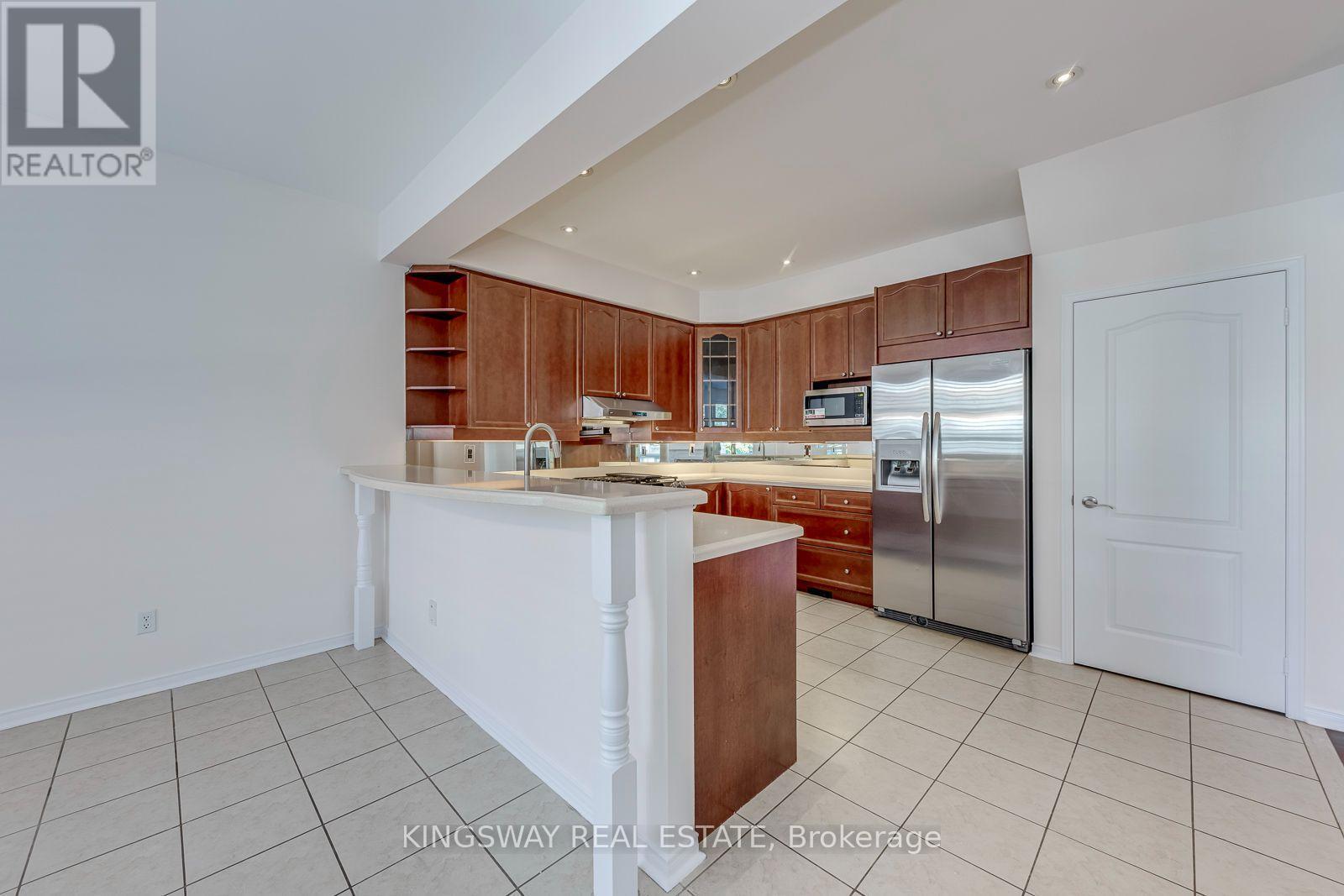 3133 Mission Hill Drive, Mississauga, ON