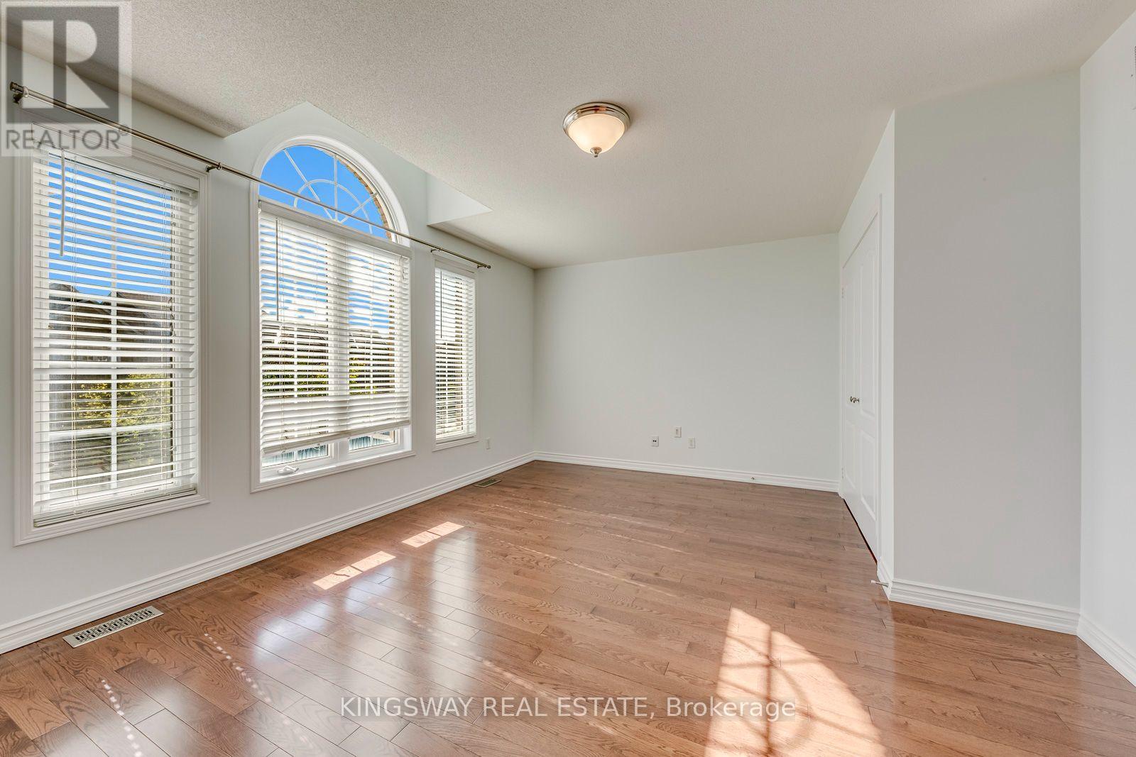 3133 Mission Hill Drive, Mississauga, ON