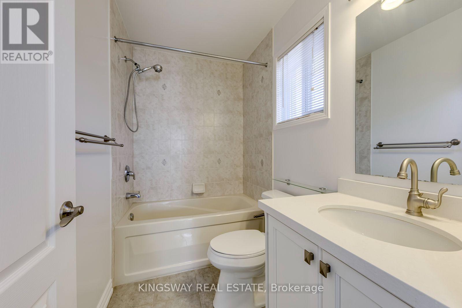 3133 Mission Hill Drive, Mississauga, ON