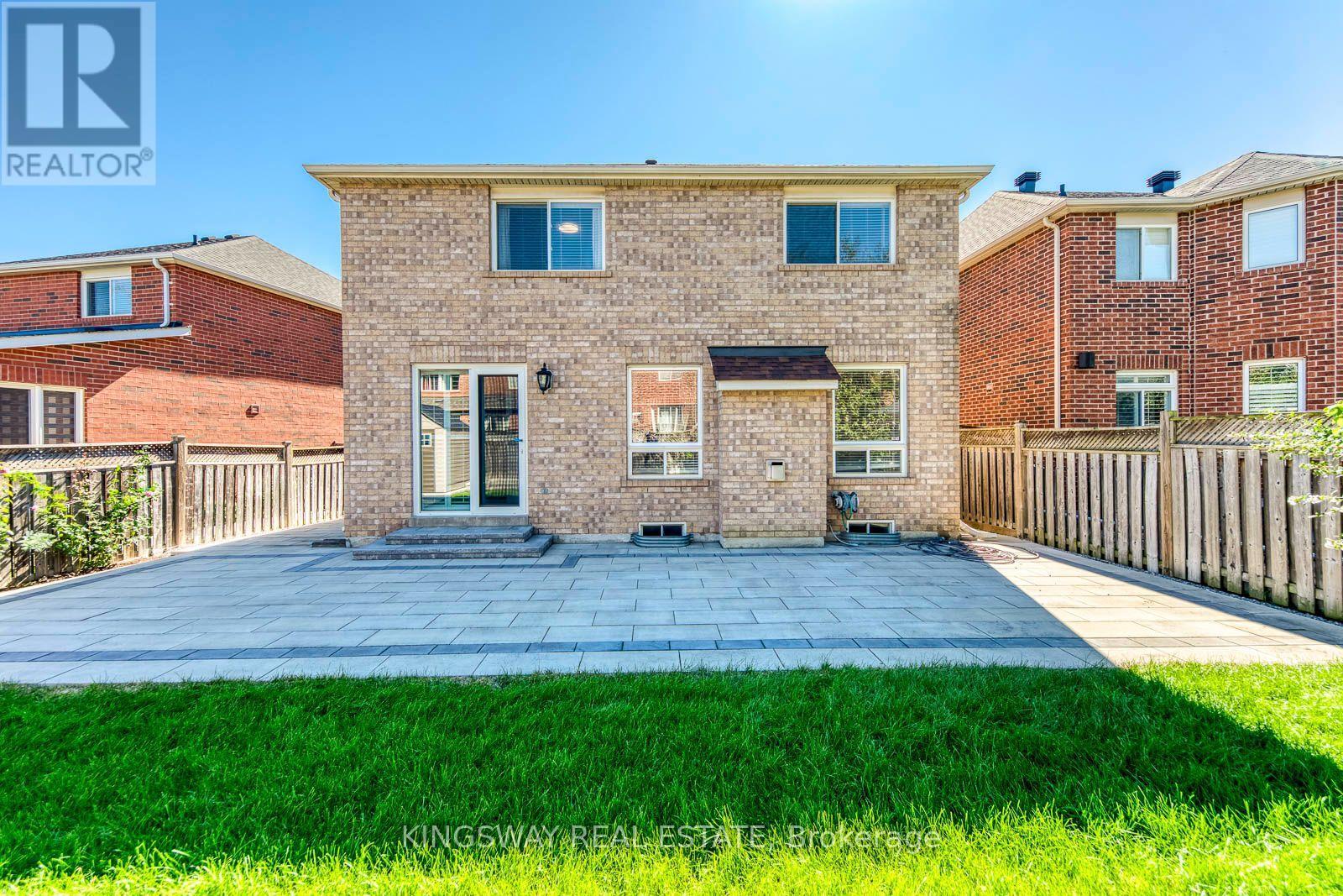 3133 Mission Hill Drive, Mississauga, ON