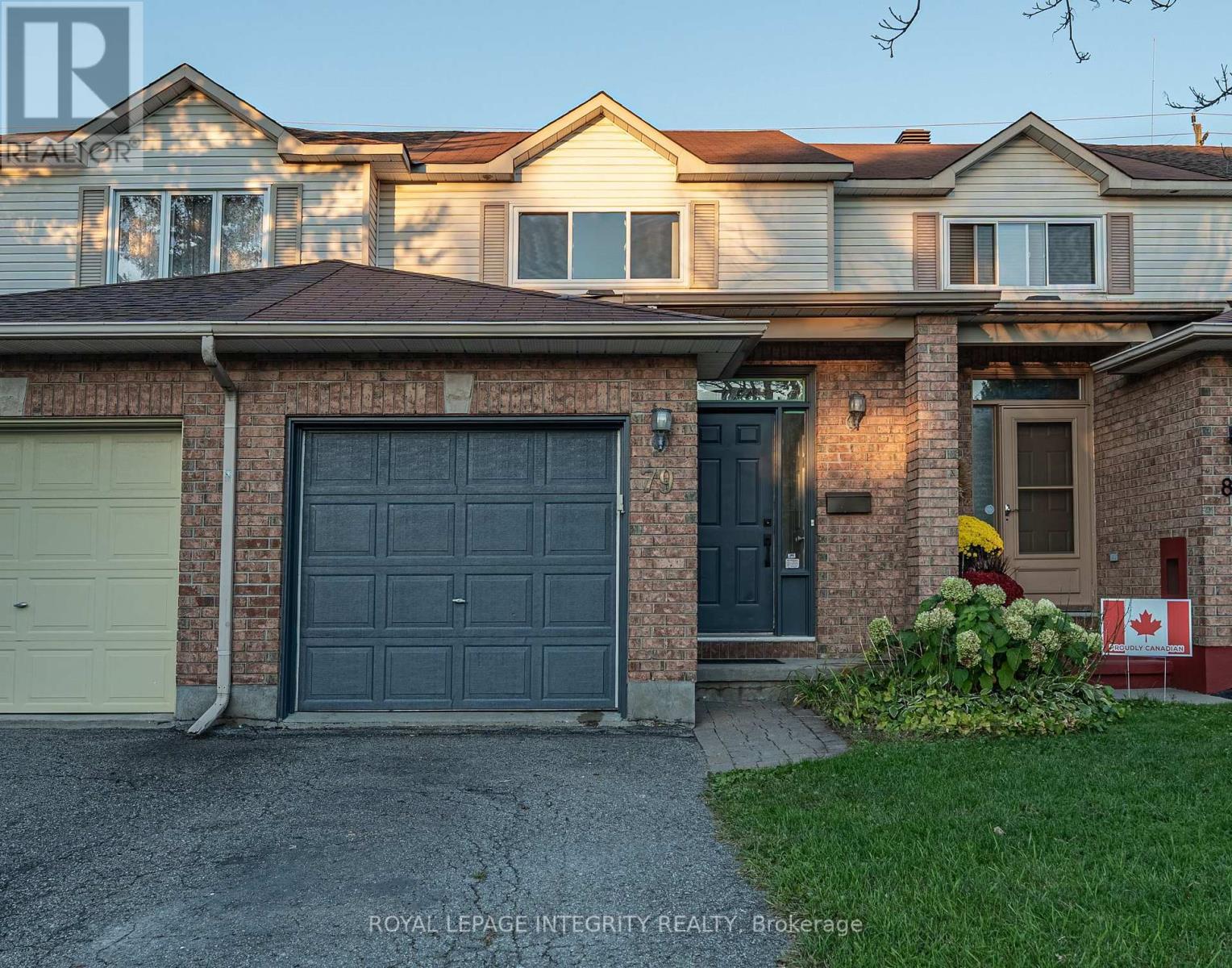 79 Forestglade Crescent, Ottawa, ON
