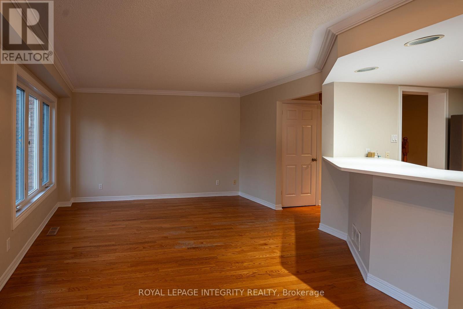 79 Forestglade Crescent, Ottawa, ON