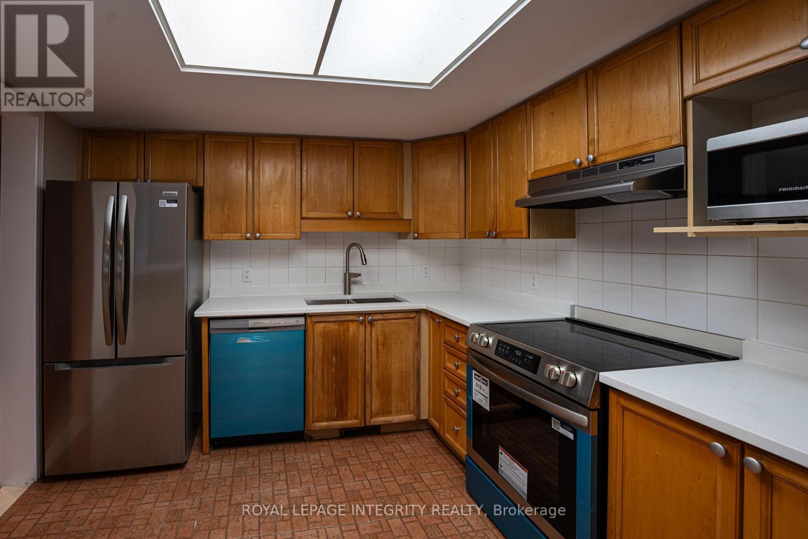 79 Forestglade Crescent, Ottawa, ON