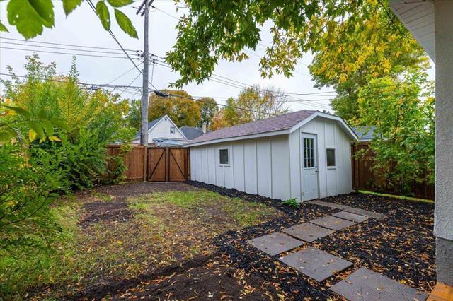 840 Aberdeen Ave, Winnipeg, MB
