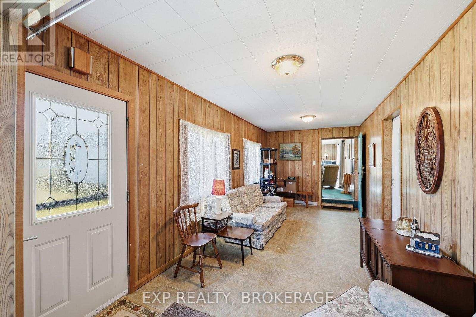 3542 Stagecoach Road, Frontenac (Frontenac South), ON