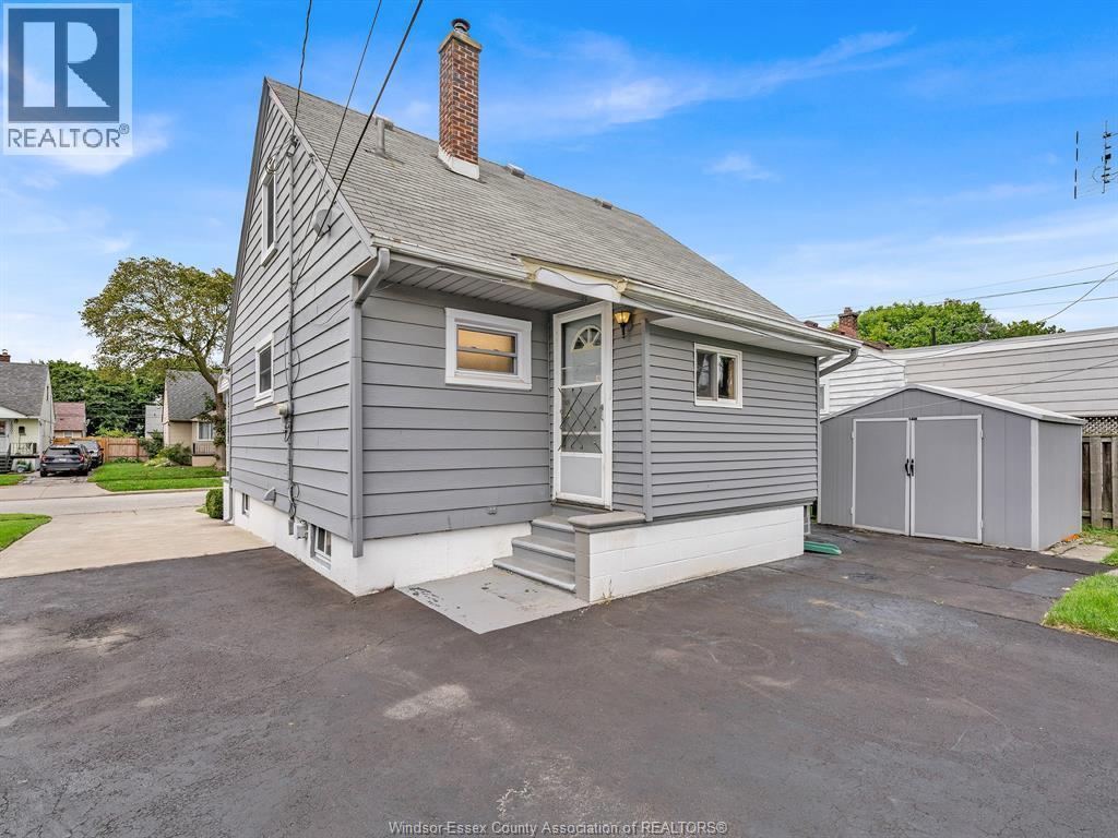 1882 Malta Road, Windsor, ON