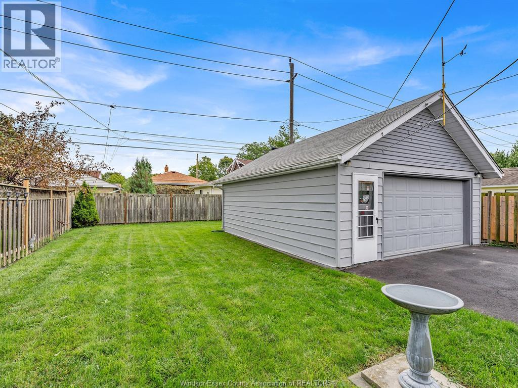 1882 Malta Road, Windsor, ON