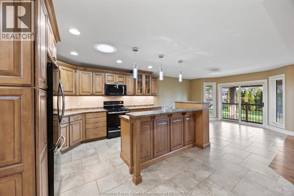 1156 Joshua, Lakeshore, ON