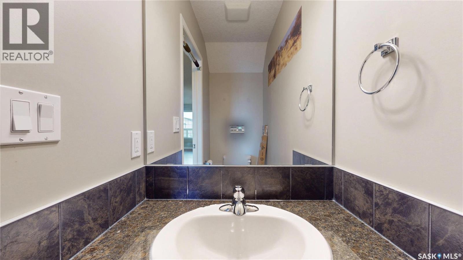 814 3802 Dewdney Avenue E, Regina, SK