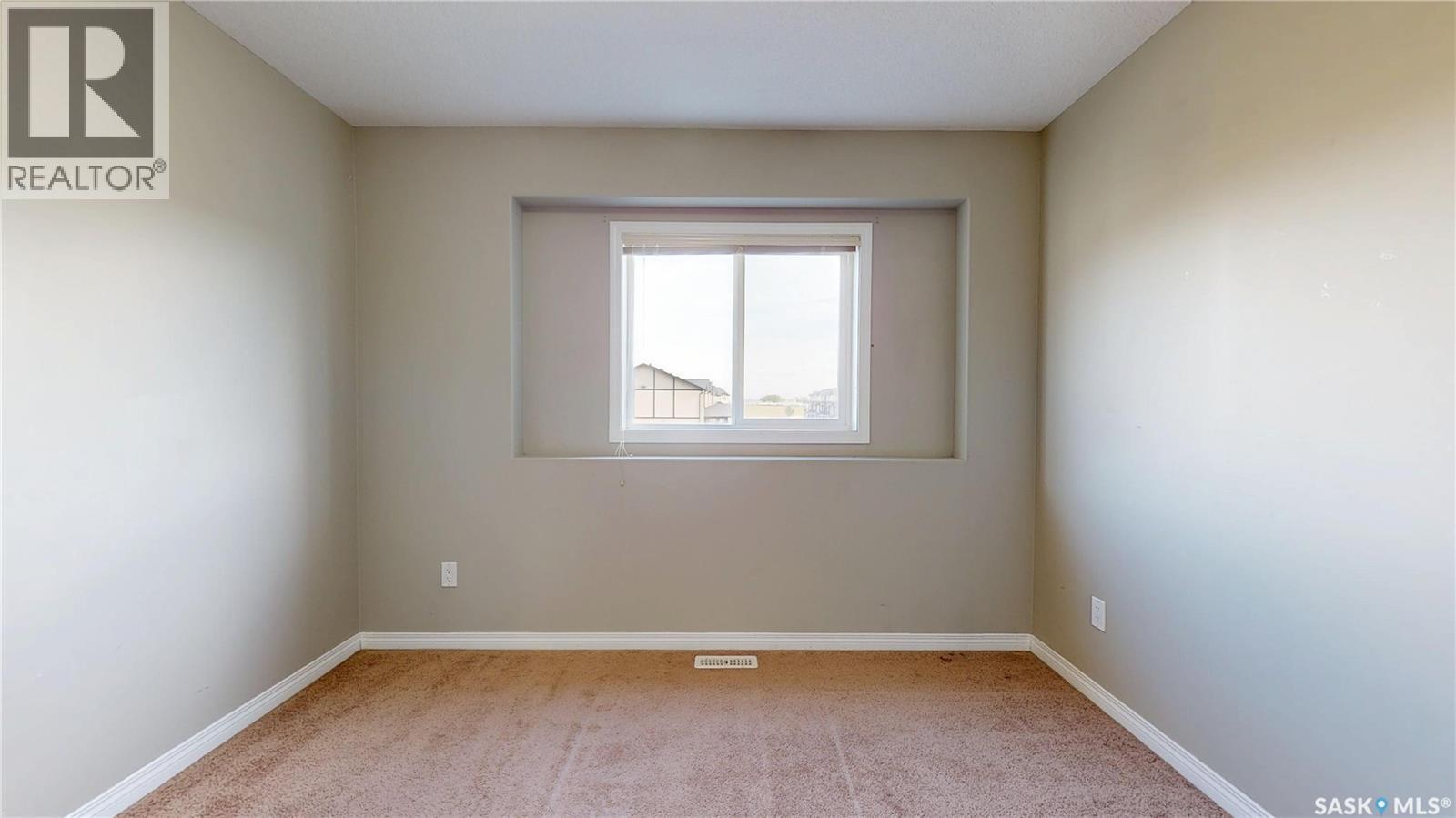 814 3802 Dewdney Avenue E, Regina, SK