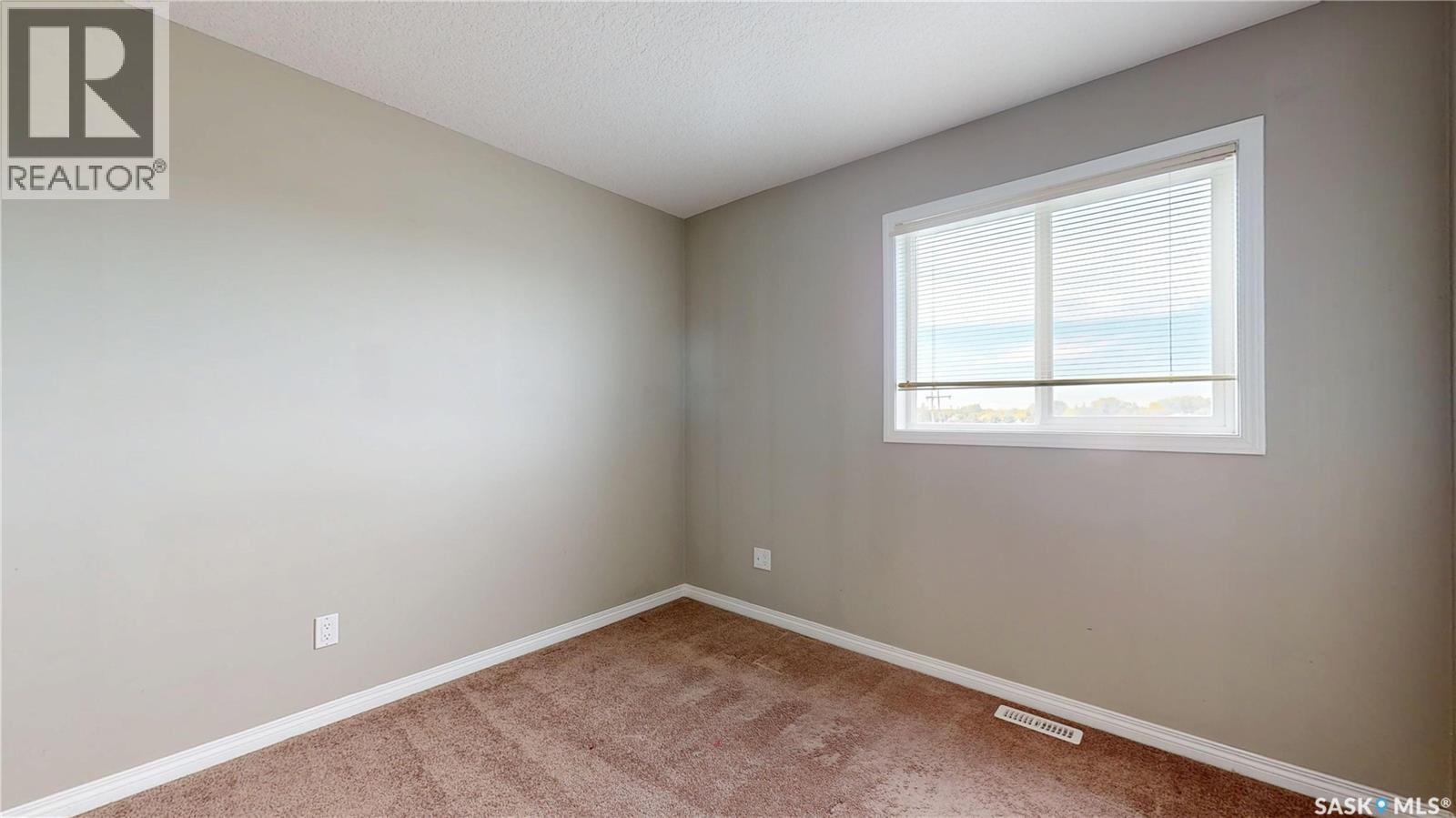 814 3802 Dewdney Avenue E, Regina, SK